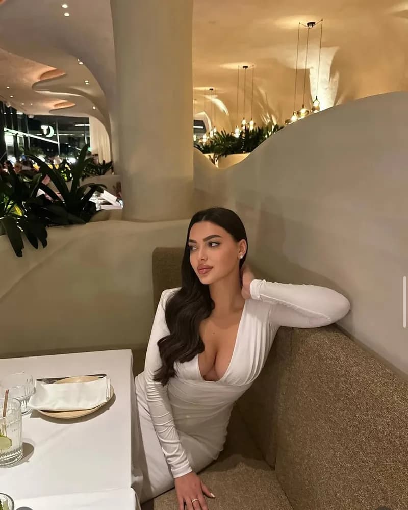 Özge | Kadikoy VIP Escort | ISTANBUL ESCORT HİZMETİ